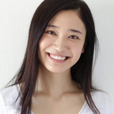 ウルトラマンジードで主人公の幼なじみ 愛崎モア 役を演じた 長谷川 眞優 さんが芸能界を引退を発表 残念ですがお疲れ様でした ニチアサエイト